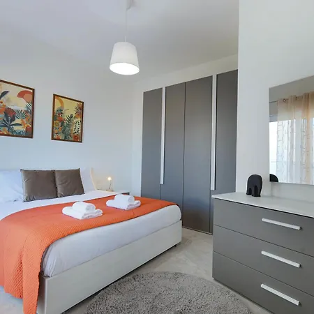 Apartment Cosy 1 Bd Penthouse In Bugibba - Corner Terrace With Sea Views
