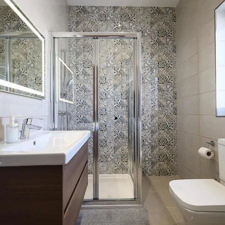 Апартаменты Cosy 1 Bd Penthouse In Bugibba - Corner Terrace With Sea Views Сент-Полс-Бей